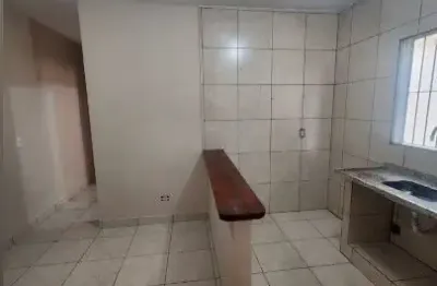 Casa de condomínio para locação 2 quartos 50m² sem vaga ao lado da estação oratório .