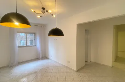 Apartamento 2 dormitórios no itaim. localização excelente