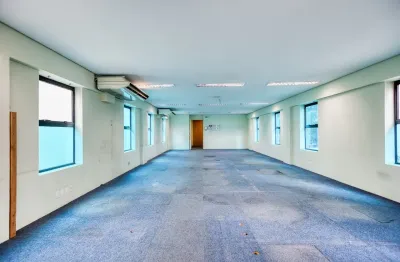 Prédio com 5 salas para alugar na Rua Mairinque, Vila Clementino, São Paulo