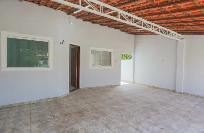 Casa com 2 quartos à venda na Rua José Gomes dos Santos, 145, Jardim Wanel Ville V, Sorocaba