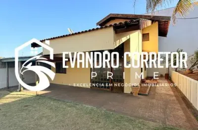 Espaçoso sobrado comercial de 3 quartos e 4 vagas no jardim viena, são josé do rio preto - sp!