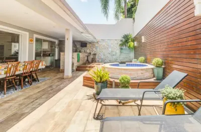 Casa com 386 metros², 4 quartos, piscina e churrasqueira em antares - maceió - al