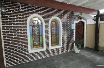 Casa para Venda em Arujá, Jardim Fazenda Rincão, 3 dormitórios, 1 suíte, 2 banheiros, 2 vagas