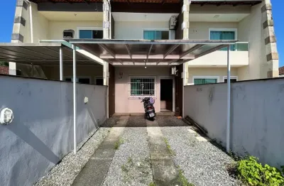 Casa com 2 quartos à venda no Espinheiros, Joinville 