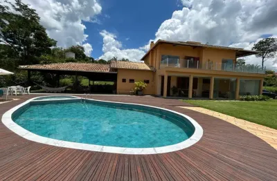 Lindo sitio no condominio nossa fazenda p alugar diaria
