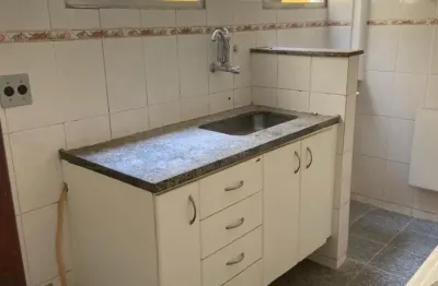 Apartamento com 2 quartos para alugar no Pompéia, Belo Horizonte 