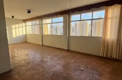 Apartamento exclusivo – 4 quartos, 233 m², andar inteiro – r$ 460.000