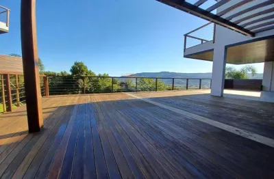Casa para venda em garopaba, praia do silveira, 3 dormitórios, 3 suítes, 4 banheiros, 2 vagas