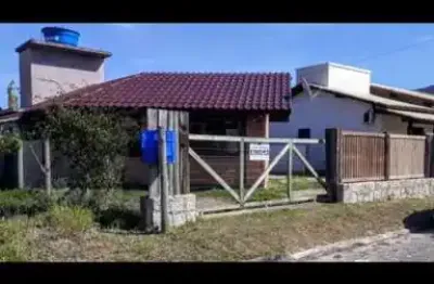 Casa com 1 quarto à venda no Quinta dos Açores, Garopaba 