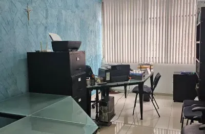 Sala comercial na presidente vargas perto da uruguaiana e do metrô