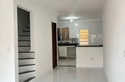 Sobrado em condomínio fechado – 2 dormitórios com planejados por r$ 340.000!