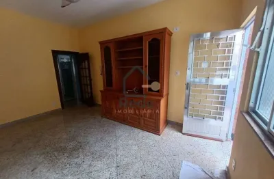 Casa de vila com 2 quartos para alugar na rua alan kardec - engenho novo