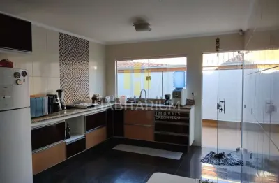 Casa para venda em são joão da boa vista, núcleo residencial durval nicolau 3, 3 dormitórios, 1 suíte, 1 banheiro, 2 vagas