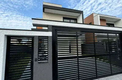 Linda Casa á Venda no Norte da Ilha no bairro Ingleses Florianópolis SC