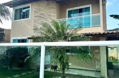 Casa à venda no condomínio solar dos cantarinos i em spa/rj