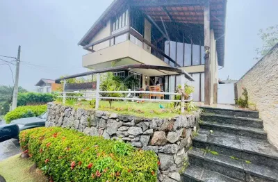 Casa à venda no condomínio ponta grossa em são pedro da aldeia/rj