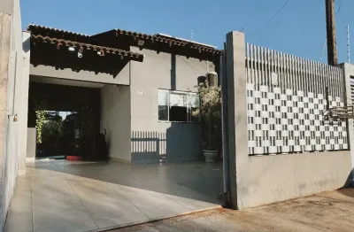 Linda casa a venda localizada no jardim  montecatini em cambé