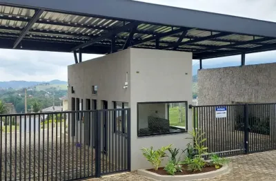 Imperdível! lote de 1000m² com topografia excelente e acesso exclusivo à represa em condomínio de luxo