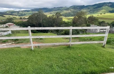 Lote 1000 m2 em Condomínio fechado apenas R$ 30.000 de entrada, com escritura