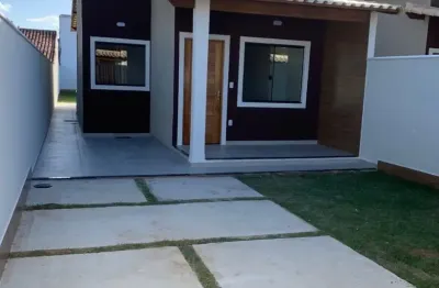 Casa à venda em maricá – 2 quartos (1 suíte), cozinha integrada e garagem para 2 carros