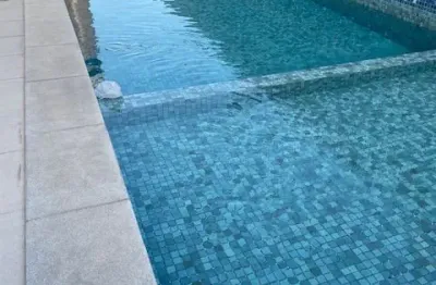 Apto cocó,  125m², 3 suítes, varanda, gabinete, lavabo, dce,  3 vagas