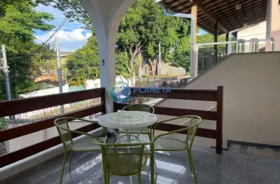 Casa com 3 quartos à venda na Santa Amélia, Belo Horizonte 