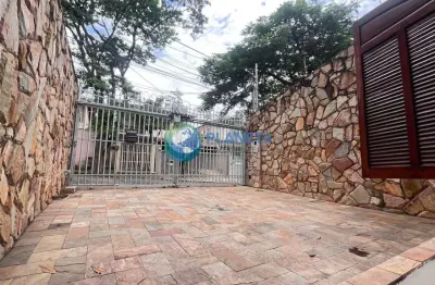 Casa com 5 quartos à venda na Santa Amélia, Belo Horizonte 