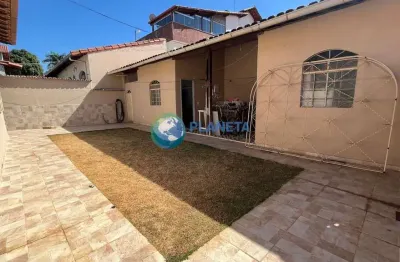 Casa com 3 quartos à venda na Santa Mônica, Belo Horizonte 