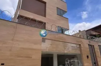 Apartamento área privativa | 3 quartos | 2 banhos | 2 vagas | no guarani