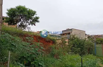 Terreno Lote l Oportunidade l 394 m2 l de esquina com aclive nos fundos.