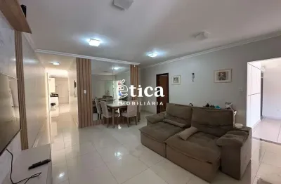 Casa em condominio no turu, com 3 quartos, sendo uma suite, 4 vagas de garagem