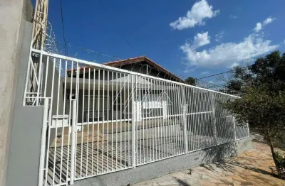 Casa com 3 quartos (1 suíte) e 2 vagas para locação no alto cafezal – marília/sp