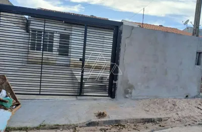 Casa à venda, 2 vagas, loteamento professora marina moretti ferreira - marília/sp