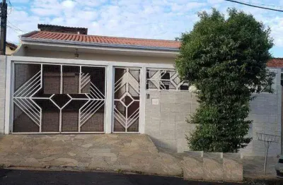 Casa com 3 dormitórios para alugar, 1 m² por r$ 1.755,00/mês - núcleo habitacional juscelino kubitschek - marília/sp