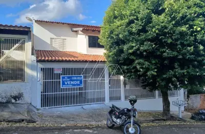 Casa com 4 quartos à venda no Núcleo Habitacional Nova Marília, Marília 