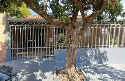 Casa com 2 quartos à venda no Jardim Virgínia, Marília 