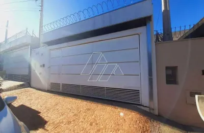 Casa à venda, 2 quartos, 2 vagas, vila operária alimentação ii - marília/sp