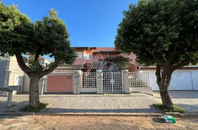 Sobrado com 5 quartos (3 suítes) e 3 vagas à venda – bairro residencial, marília/sp