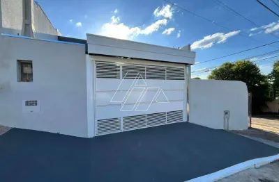 Ótimo imóvel com sala, cozinha, 2 dormitórios, 1 wc social, área de serviço, quintal e 2 vagas de garagem.