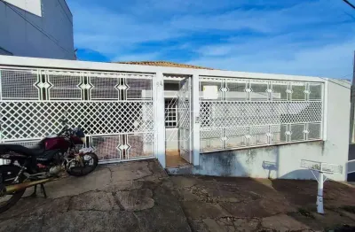 Casa com 3 quartos à venda no Jardim Guarujá, Marília 