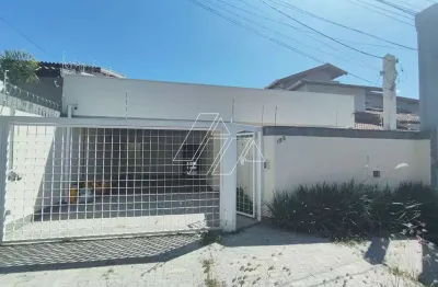 Casa à venda, 4 quartos, 2 suítes, senador salgado filho - marília/sp