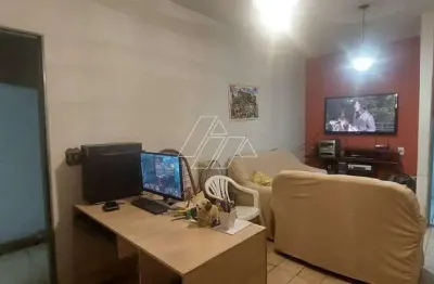 Casa à venda, 2 quartos, 2 vagas, jardim santa antonieta - marília/sp