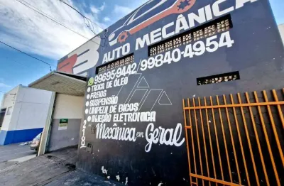 Barracão / Galpão / Depósito à venda no Quarto Centenário, Marília 