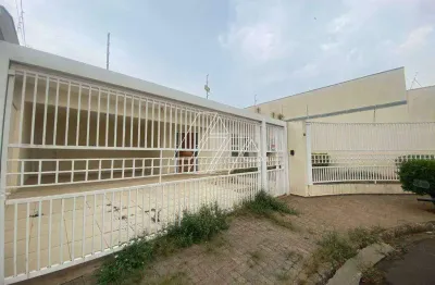 Casa à venda, 3 quartos, 1 suíte, 4 vagas, parque das esmeraldas - marília/sp