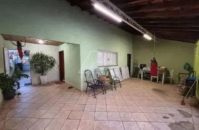 Casa com 3 quartos à venda no Núcleo Habitacional Doutor Aniz Badra, Marília 
