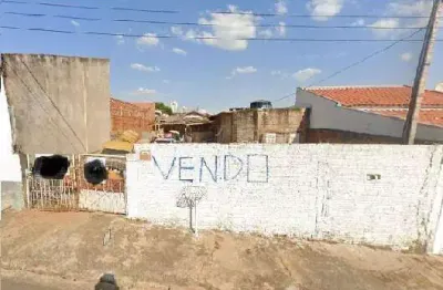 Terreno à venda no Alto Cafezal, Marília 