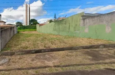 Terreno à venda no Senador Salgado Filho, Marília 