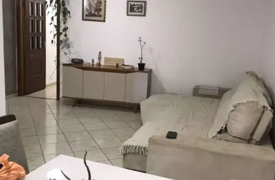 Casa com 3 dormitórios sendo uma suíte - bairro cascata - marília