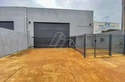 Barracão comercial com 350 m², salas, escritório e 2 vagas na zona norte