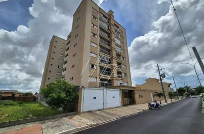 Apartamento com 3 quartos à venda no Bassan, Marília 